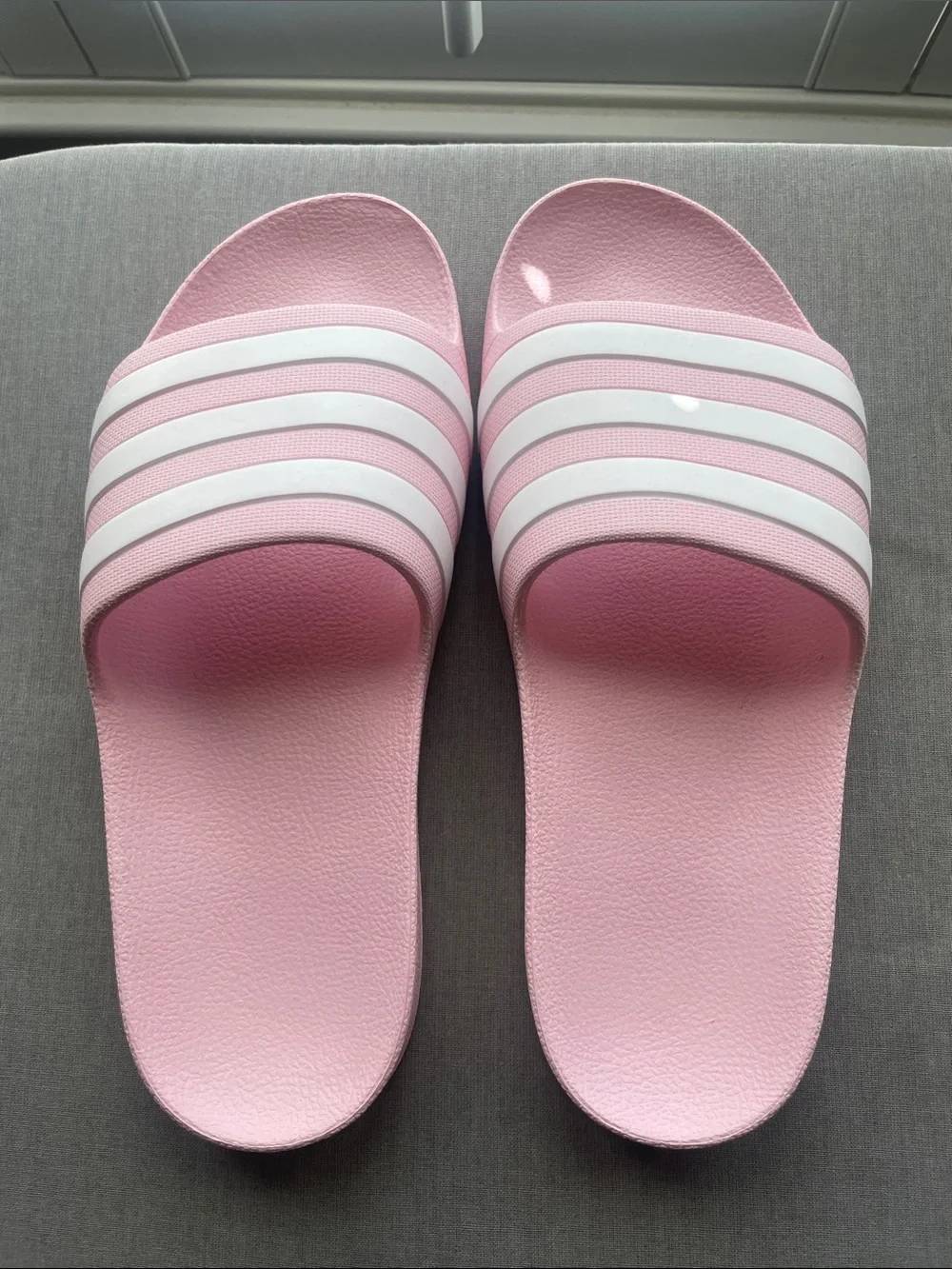 adidas Kid’s Pink Slide Sandals with White Stripes Size 6 Kids